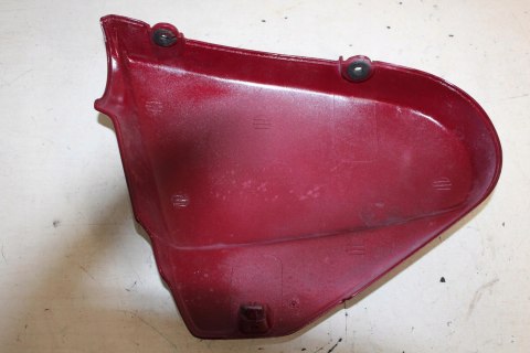 HONDA CX500 PC01 OWIEWKA PRAWA POD SIEDZENIE