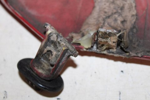 HONDA CX500 OWIEWKA POD SIEDZENIE LEWA