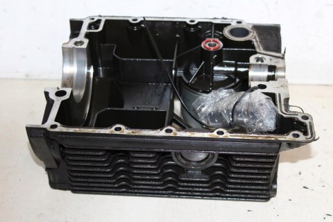 BMW K1200 GT K41 MISKA OLEJOWA POKRYWA WAŁKA