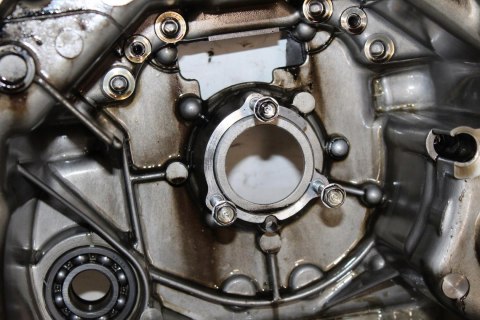 HONDA GL500 SILVER WING POKRYWA TYŁ ALTERNATORA