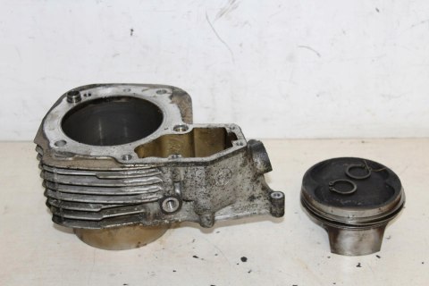 BMW R1100 RS CYLINDER + TŁOK PRAWY