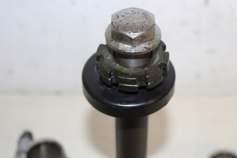 KAWASAKI ZL600 ELIMINATOR PÓŁKA DOLNA SZTYCA