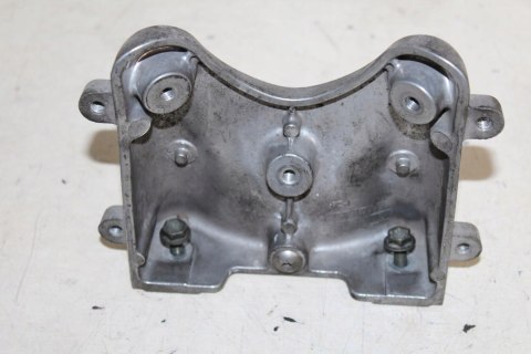 SUZUKI VL1500 LC INTRUDER STELAŻ UCHWYT LAMPY PRZÓ