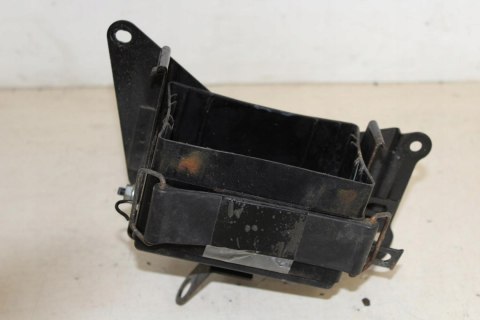 HONDA CA125 REBEL KOSZ UCHWYT AKUMULATORA