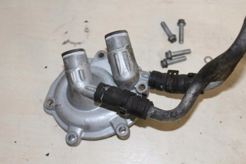 BMW F800 ST POKRYWA POMPY WODY + PRZEWODY
