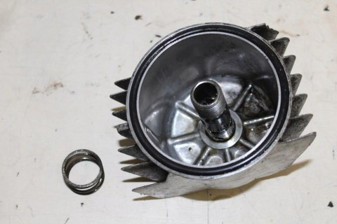 HONDA CB750 RC01 POKRYWA DEKIEL FILTRA OLEJU