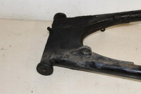 HONDA CB750 RC01 WAHACZ TYLNY