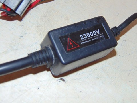 HONDA CBR1000 SC24 DUAL PRZETWORNICA XENON + ŻARÓ
