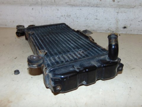 HONDA VF400 CHŁODNICA WODY