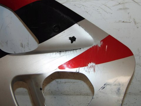 SUZUKI GSX-R750 SRAD OWIEWKA LEWY BOK