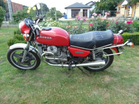 HONDA CX500 PC01 STELAŻ NA SAKWY LEWY PRAWY