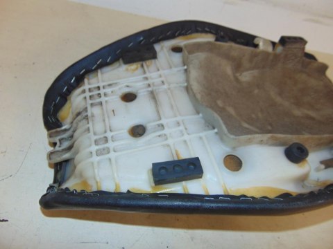 HONDA CBR1000 SC21 SIEDZENIE