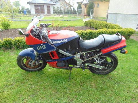KAWASAKI GPZ600 PRZEWODY HAMULCOWE PRZÓD