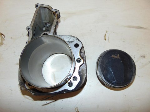BMW R1150 RT CYLINDER PRAWY + TŁOK + PIERŚCIENIE