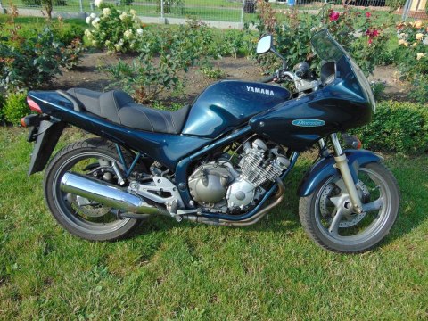 YAMAHA XJ600 DIVERSION 4BR PÓŁKA DOLNA