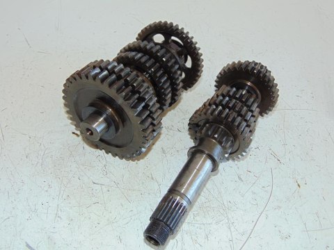 HONDA VT500 SHADOW PC08 SKRZYNIA BIEGÓW