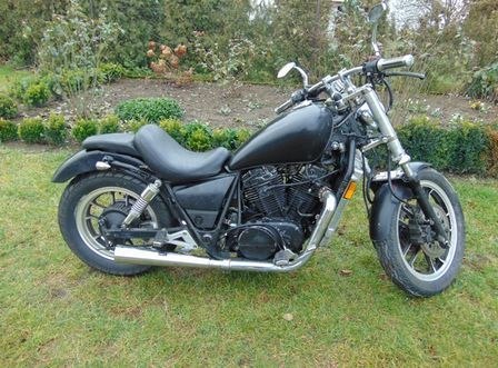 HONDA VT700 SHADOW RC19 DEKIEL POKRYWA PRAWA