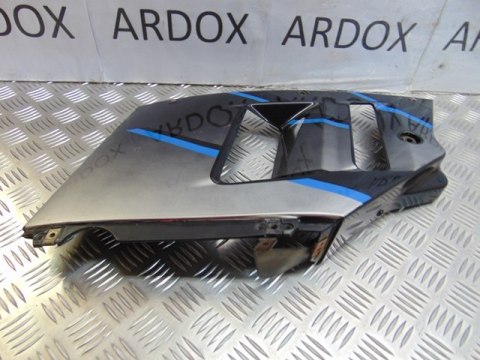 SUZUKI GSX-R750 OWIEWKA BOK PRAWY