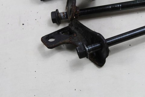 KAWASAKI LTD450 LTD454 ŚRUBY SILENTBLOCKI SILNIKA