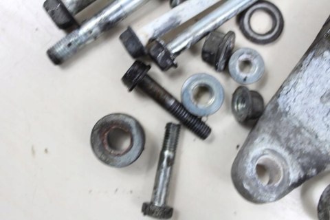 HONDA XL600V TRANSALP PD06 ŚRUBY SILNIKA + UCHWYTY