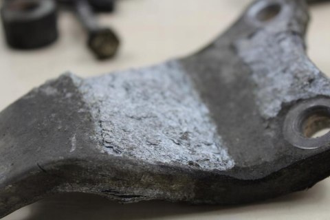 HONDA XL600V TRANSALP PD06 ŚRUBY SILNIKA + UCHWYTY