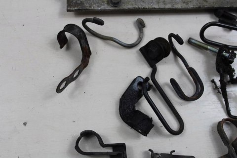 HONDA XL600V TRANSALP PD06 UCHWYTY LINEK PRZEWODÓW