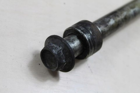 YAMAHA XV535 2YL VIRAGO OŚKA KOŁA FELGI PRZÓD