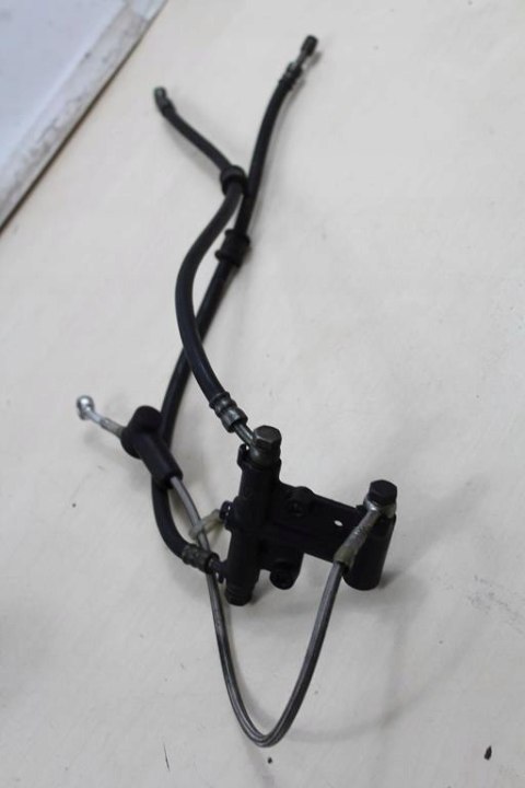 HONDA CX500 PRZEWODY HAMULCOWE PRZÓD + ROZDZIELACZ