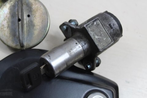 HONDA CX500 STACYJKA + KOREK + ZAMKI