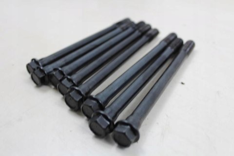 HONDA CX500 SZPILKI ŚRUBY GŁOWICY