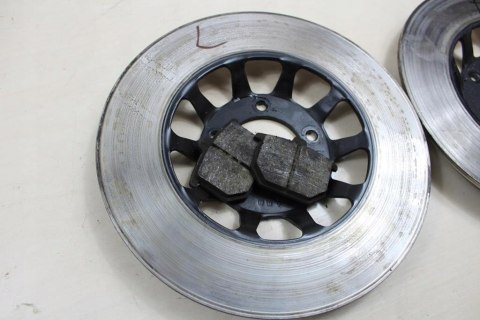 HONDA CX500 TARCZE HAMULCOWE PRZÓD + KLOCKI