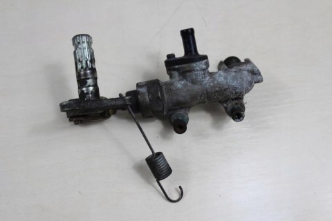 SUZUKI GSX600F JAJKO POMPA HAMULCOWA TYŁ