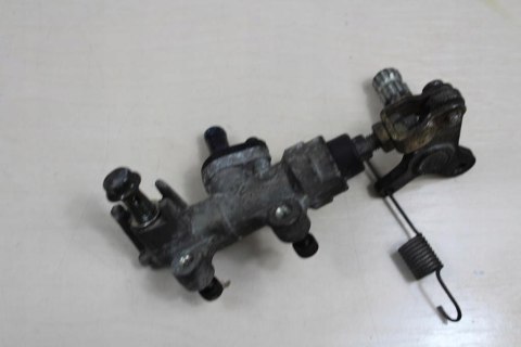 SUZUKI GSX600F JAJKO POMPA HAMULCOWA TYŁ