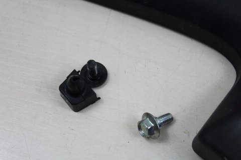 HONDA CB125F GLR125 JC74 OWIEWKA LEWA POD SIEDZENI