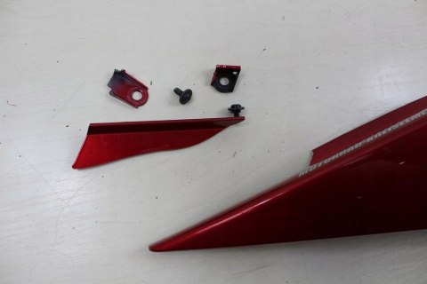 HONDA CB125F GLR125 JC74 OWIEWKA ZADUPEK PRAWY