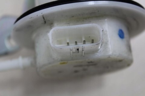 HONDA CB125F GLR125 JC74 POMPA PALIWA