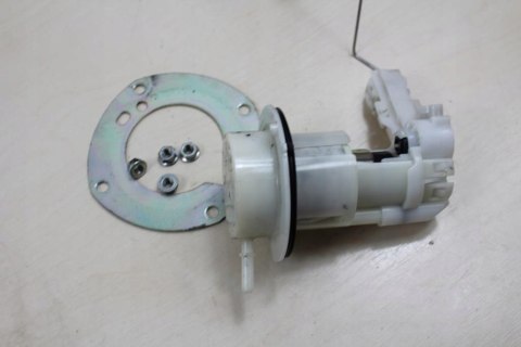 HONDA CB125F GLR125 JC74 POMPA PALIWA