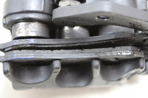 HONDA CB125F GLR125 JC74 ZACISK HAMULCOWY PRZÓD