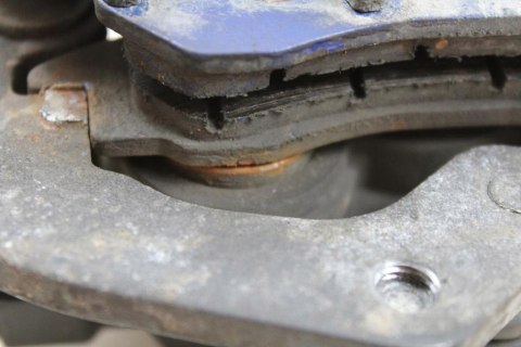 HONDA CB125F GLR125 JC74 ZACISK HAMULCOWY PRZÓD