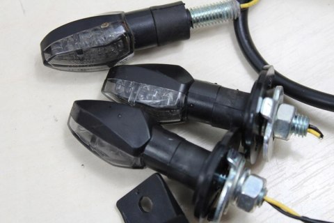 HONDA CB125F GLR125 JC74 KIERUNKOWSKAZY LED