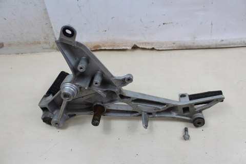 HONDA CB125F GLR125 JC74 SET PRAWY + PODNÓŻEK P T