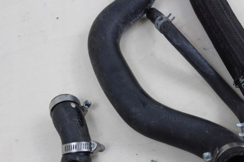 SUZUKI DL650 V-STROM PRZEWODY CHŁODNICY WODY WĘŻE