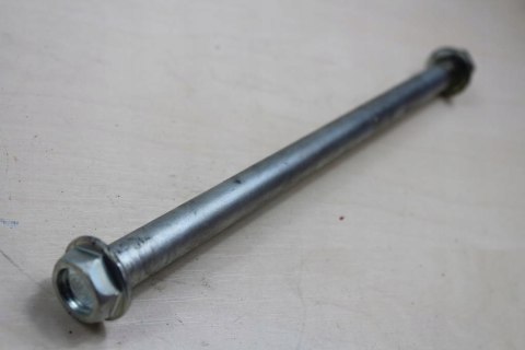 KAWASAKI BN125 ELIMINATOR OŚKA ŚRUBA WAHACZA