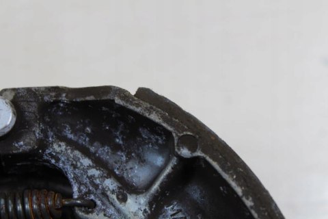 KAWASAKI BN125 ELIMINATOR BĘBEN HAMULCOWY TYŁ