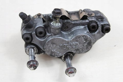 KAWASAKI ZZR1100 ZXT10D ZACISK HAMULCOWY LEWY PRZÓ