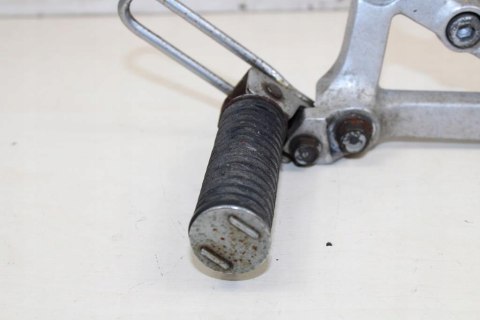 HONDA CX500 PC06 SPORT SET PODNÓŻEK PRAWY TYŁ