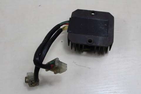 HONDA CB400 N REGULATOR NAPIĘCIA SH232-12