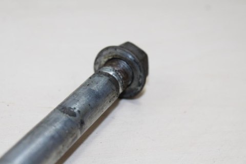 KAWASAKI LTD450 LTD454 OŚKA KOŁA FELGI PRZÓD