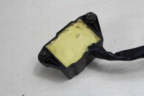 KAWASAKI GPX600 PRZEKAŹNIK ŚWIATŁA STOP