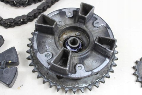 KAWASAKI GPX600 R ZESTAW NAPĘDOWY 15-45 ZĘBATKI
